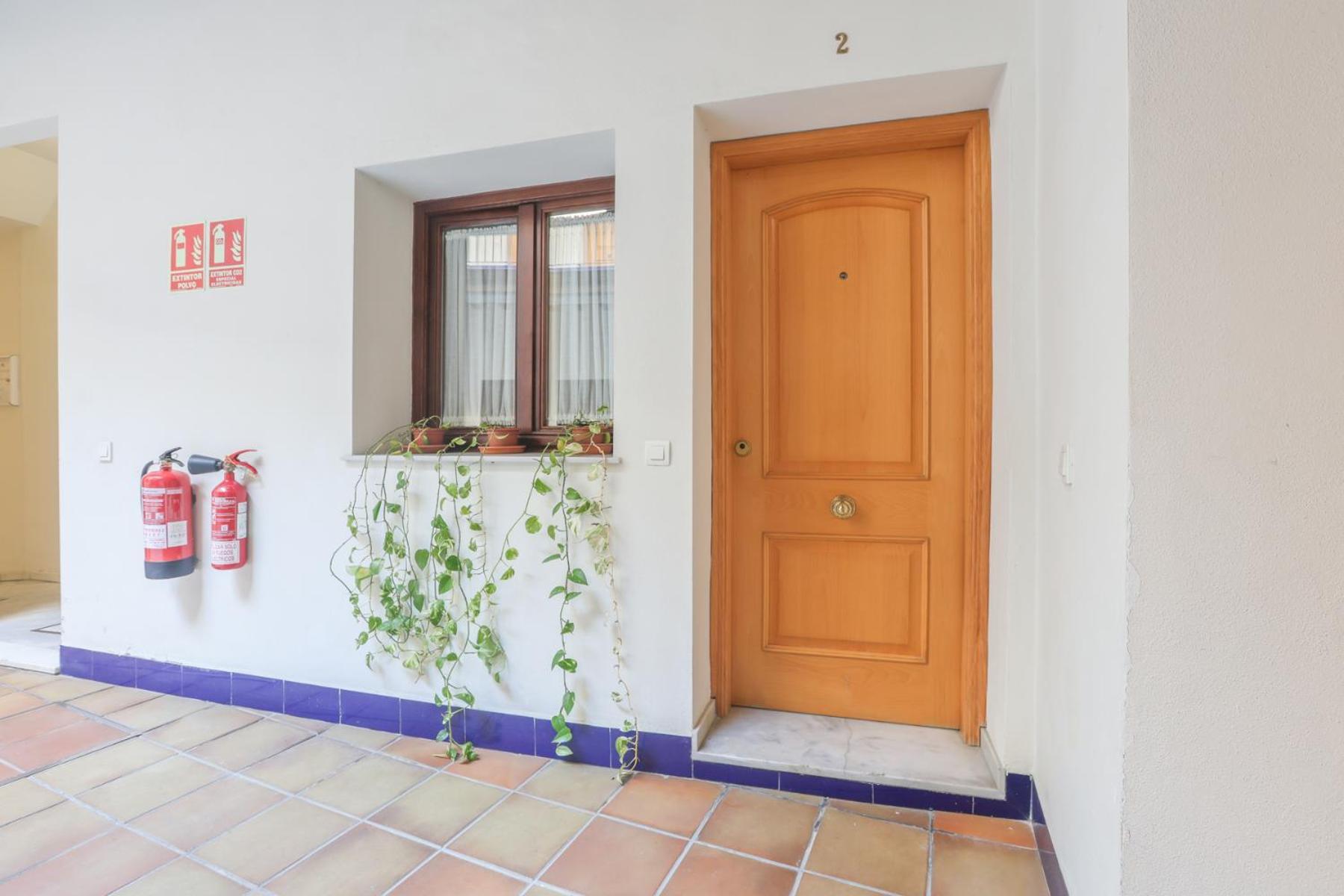Galindo Center Premium Suites, Free Parking Sevilla Eksteriør bilde
